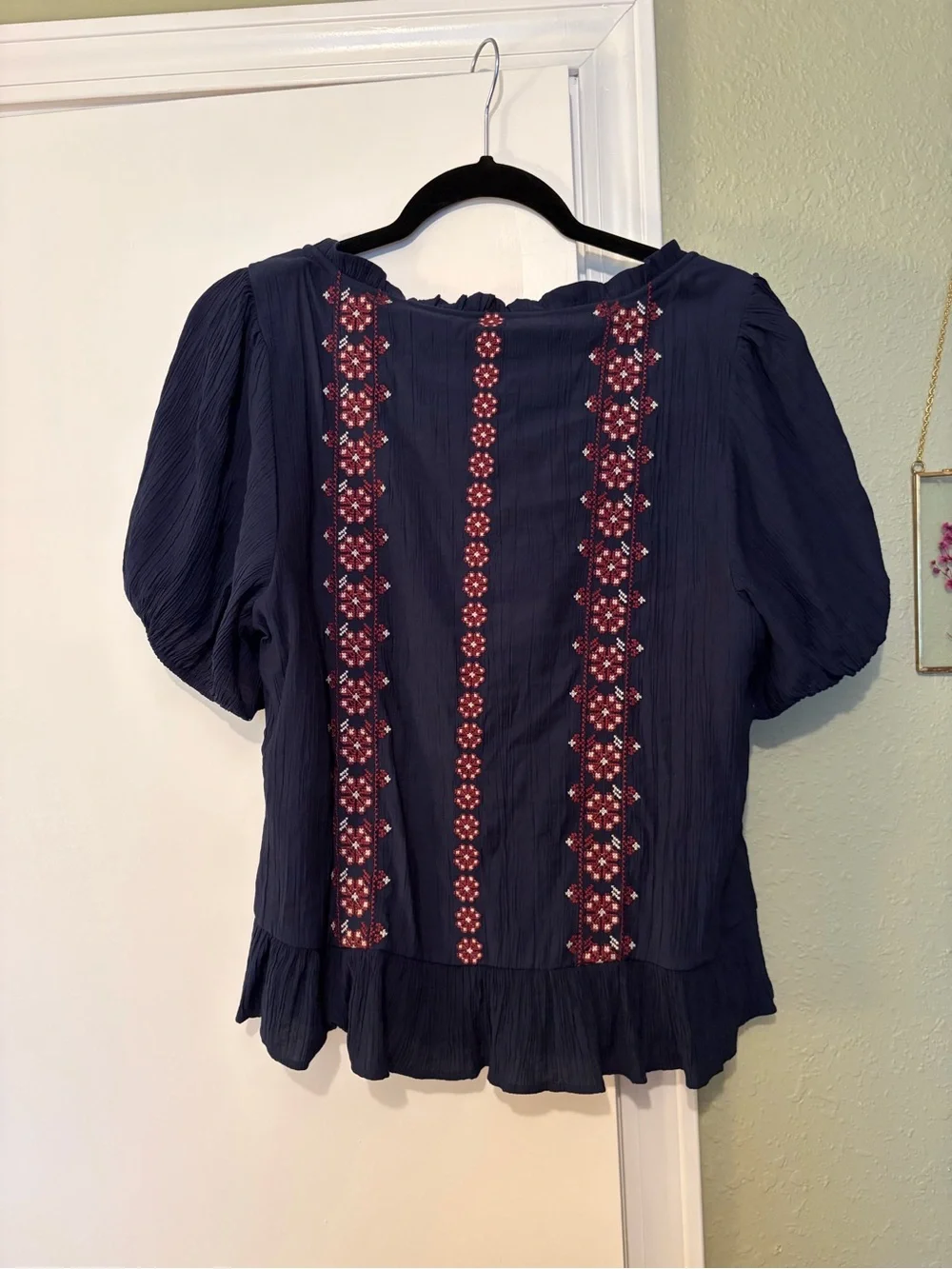 Abercrombie & Fitch navy peasant